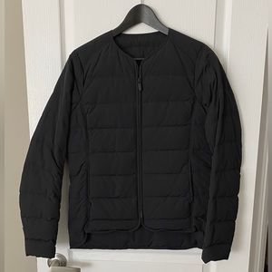 Lululemon black just enough puff jacket sz 4 preloved